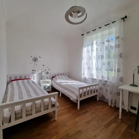 La Casa Al Santuario 1